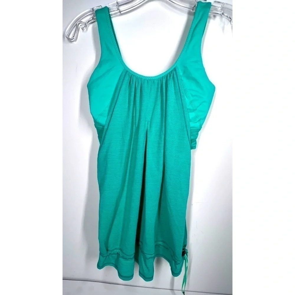Lululemon Lightweight Loose Tank w/ Longline Bra 4 NWOT